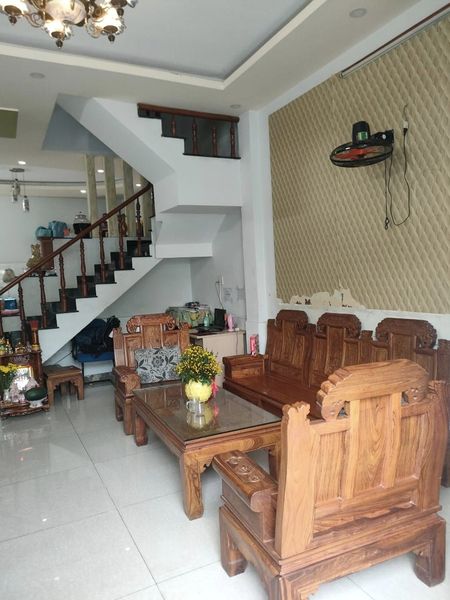 Chủ cần bán gấp nhà 3 lầu đường HT13 phường Hiệp Thành Quận 12 giá chỉ 4,6 Tỷ !