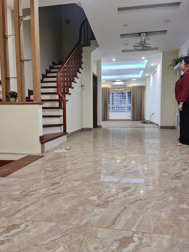 BÁN NHÀ KIM NGƯU, NGÕ THÔNG, KINH DOANH, ĐƯỜNG NHỰA, Ô TÔ VÀO NHÀ