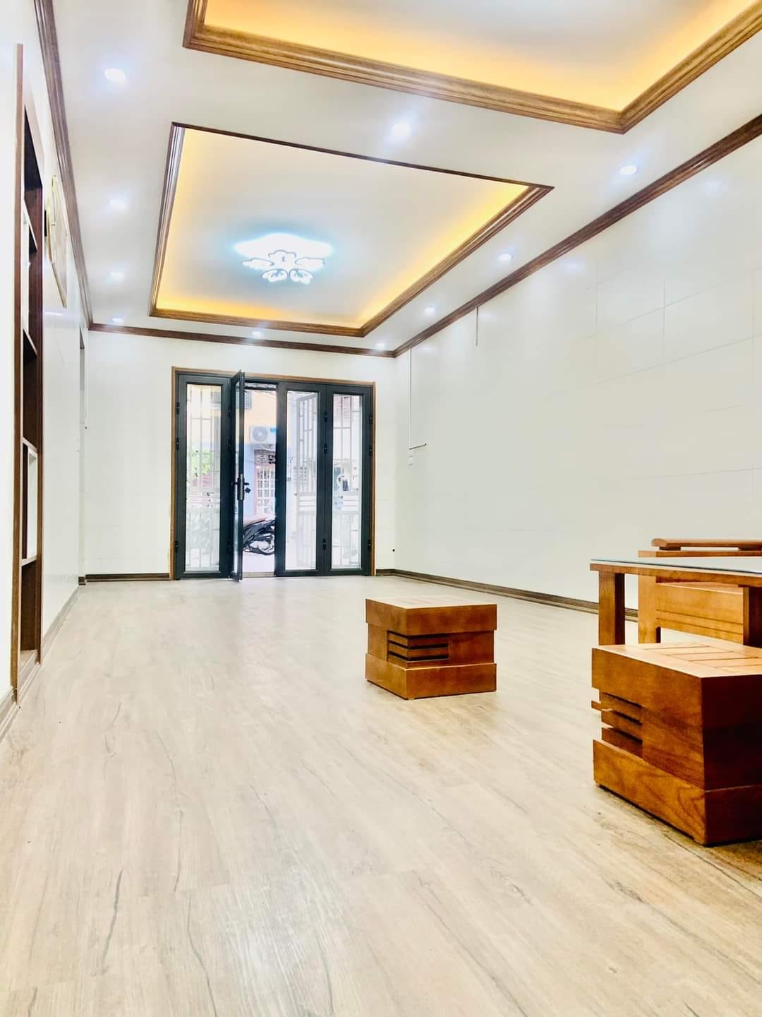 CHÍNH CHỦ CẦN BÁN GẤP NHÀ 5 TẦNG, DT 75M2 - MẶT NGÕ 268 LÊ TRỌNG TẤN – QUẬN THANH XUÂN, GIÁ CHỈ 9,7 TỶ.