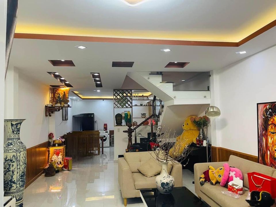 Bán Nhà Gần 5m P.Tân Kiểng - HXH - Giá Chỉ 7,x Tỷ - Trung Tâm Quận 7