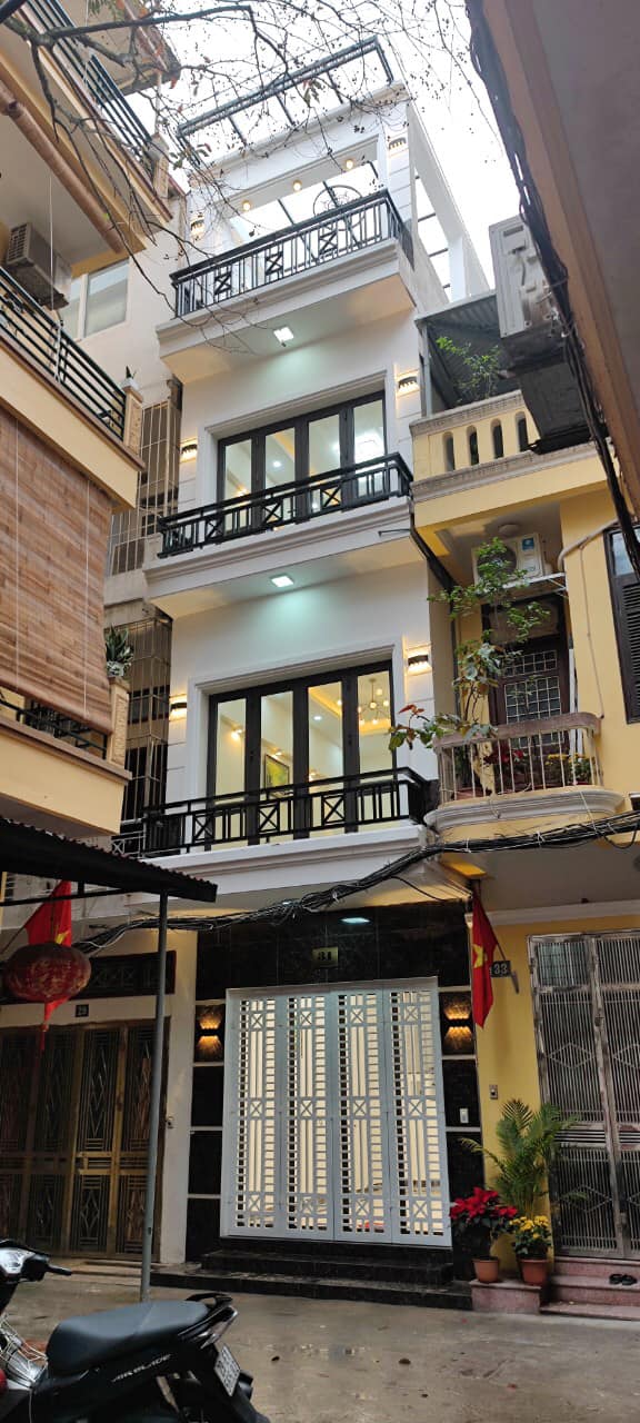 Bán Nhà Trung Tâm Quận Phố Hồ Đắc Di Dt 40m2 4 tầng Mt 3.5m Giá 5.6 tỷ Đống Đa