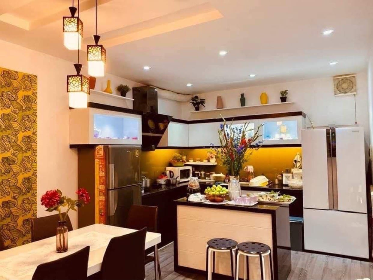 SIÊU HIẾM BÁN NHÀ PHỐ ĐẠI LA -TRẦN ĐẠI NGHĨA HAI BÀ TRƯNG 39Mx3 NHỈNH 2 TỶ .