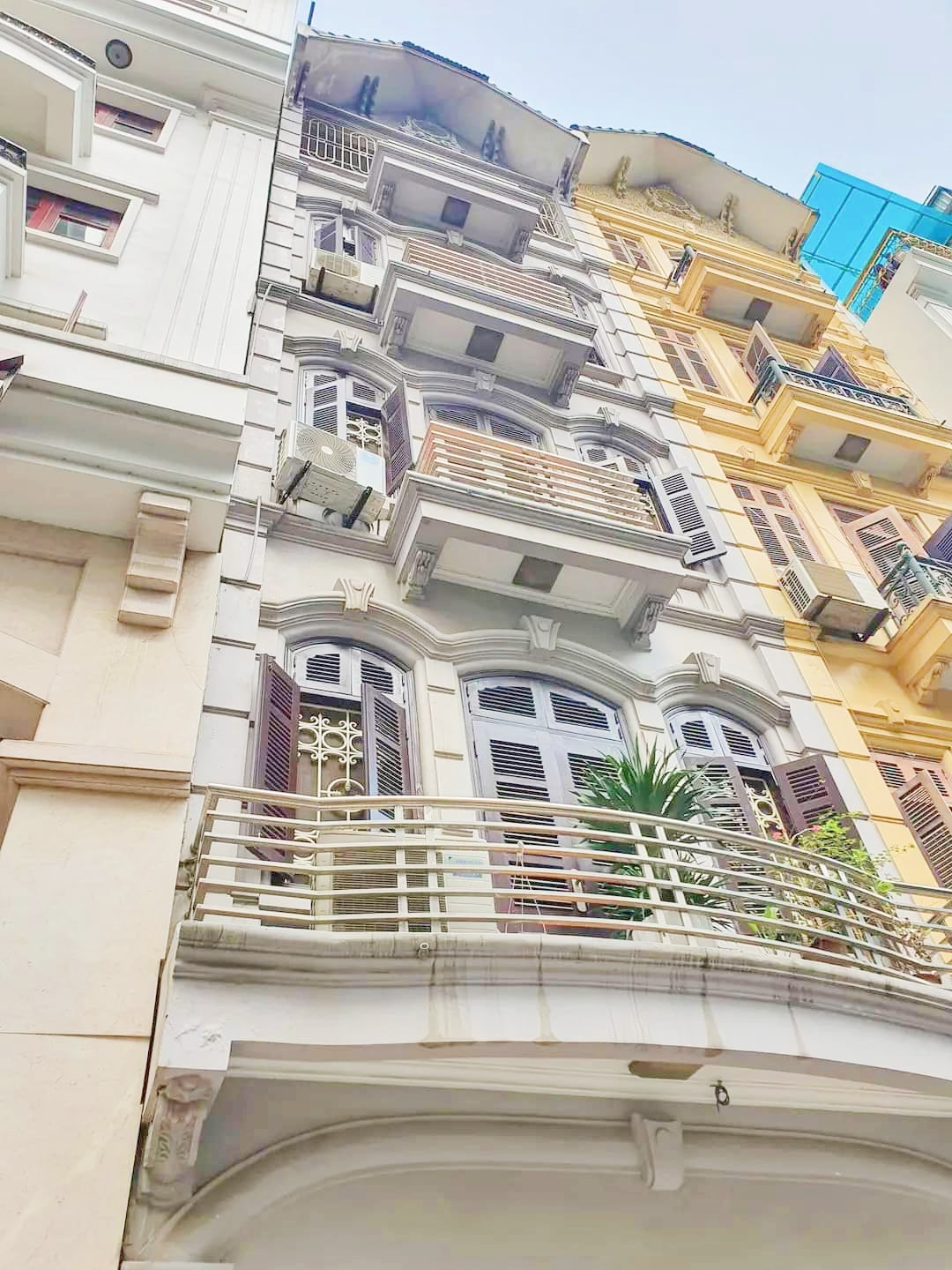 BÁN NHÀ TRẦN QUỐC HOÀN - THOÁNG TRƯỚC SAU - KHU PHÂN LÔ VIP - NGÕ THÔNG Ô TÔ - TRUNG TÂM CẦU GIẤY - AN SINH ĐỈNH CAO - KINH DOANH VĂN PHÒNG - Ở SƯỚNG