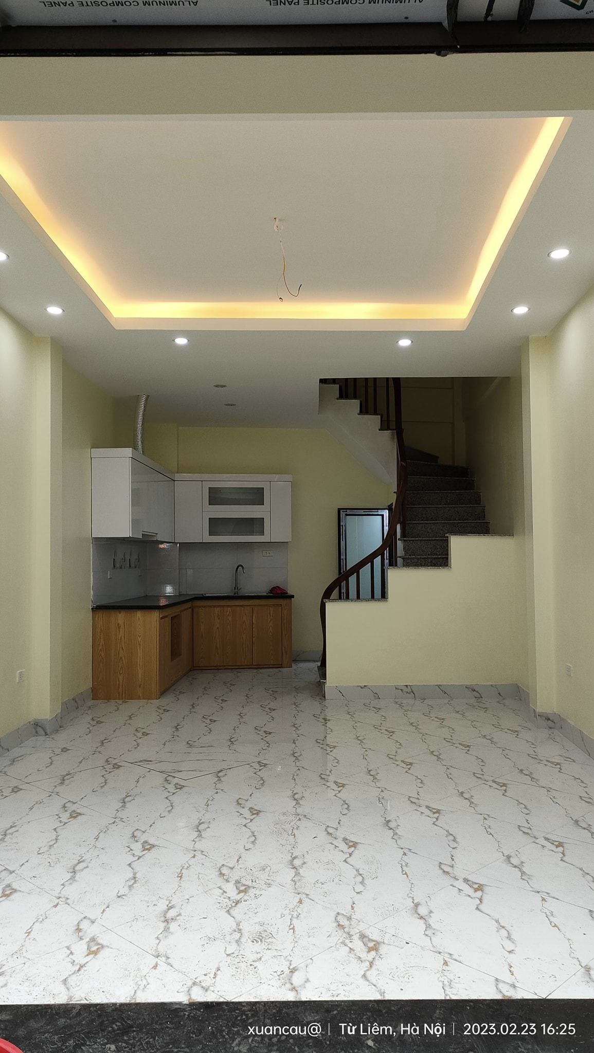 Bán nhà Cổ Nhuế Bắc Từ Liêm lô góc 2 thoáng kinh doanh ô tô đỗ cửa Giá 4.2 tỷ