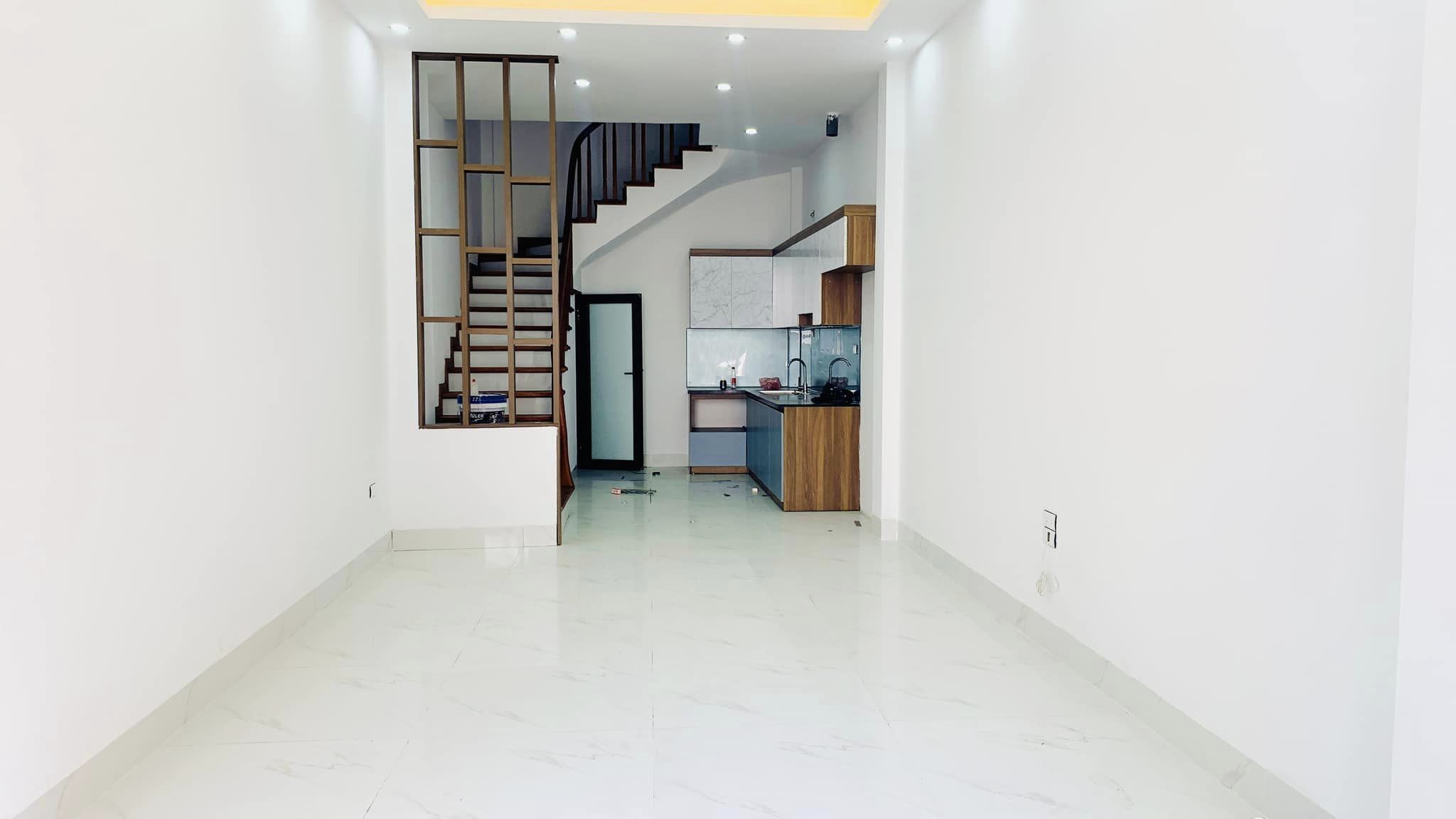 CHÍNH CHỦ CẦN BÁN GẤP NHÀ 5 TẦNG, MẶT NGÕ 181 NGUYỄN TRÃI – QUẬN THANH XUÂN, GIÁ CHỈ 7,6 TỶ.