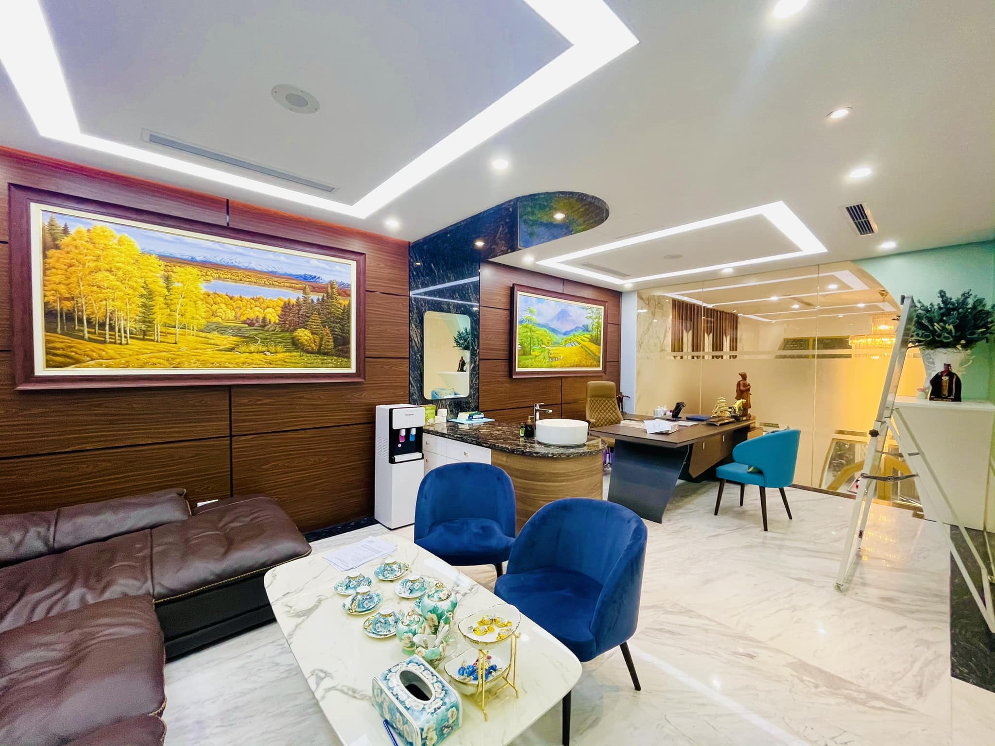Phố VIP Thái Hà, Đống Đa, KD sầm uất, Thang Máy, 3 Ôtô tránh, DT 135m2, MT 6m, 69 tỷ