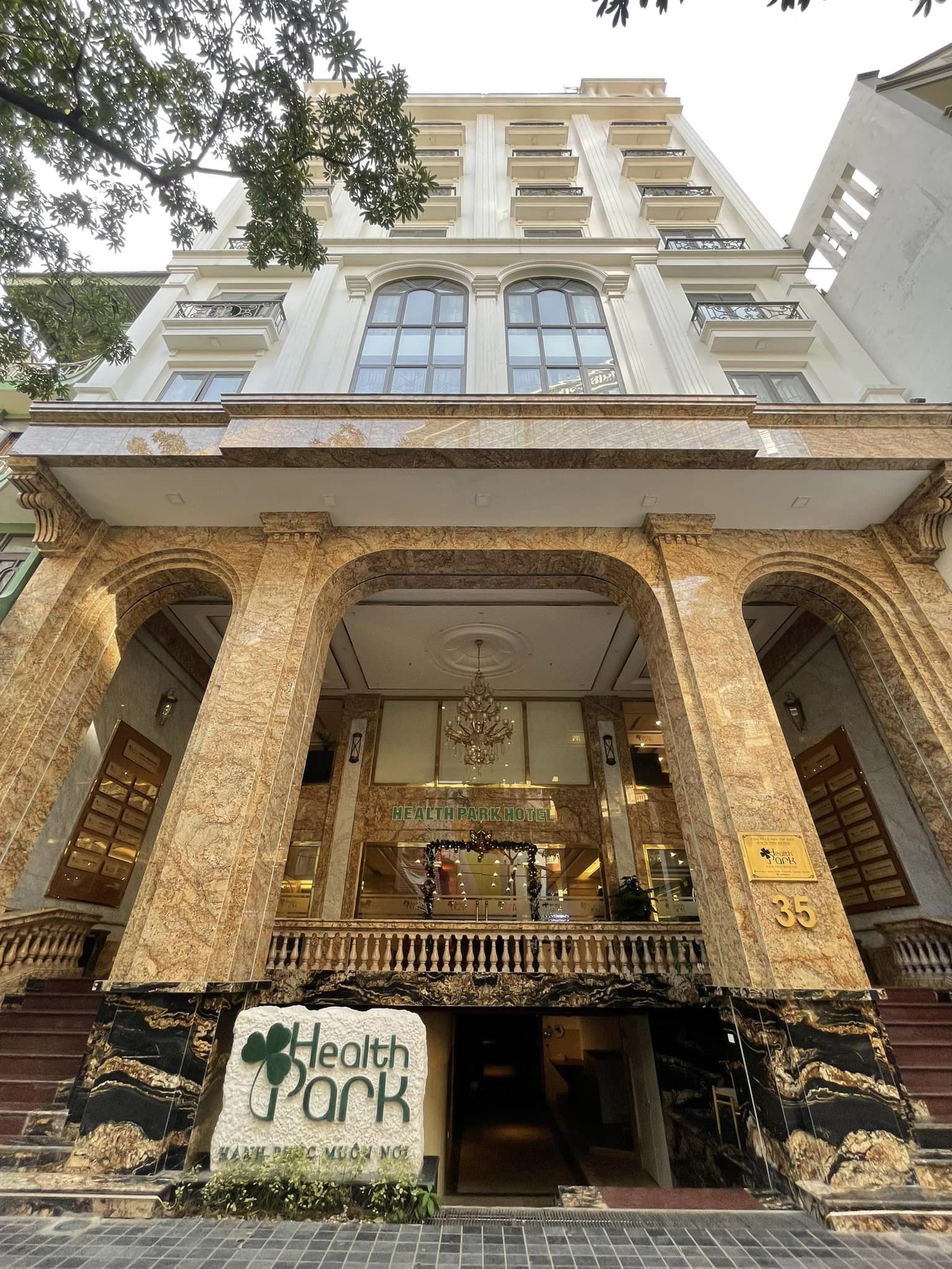 Bán Khách Sạn 4Sao Nguyễn Thị Định 520M2 Full Thổ Cư Mặt Tiền 15M 9Tầng-PCCC 238Tỷ