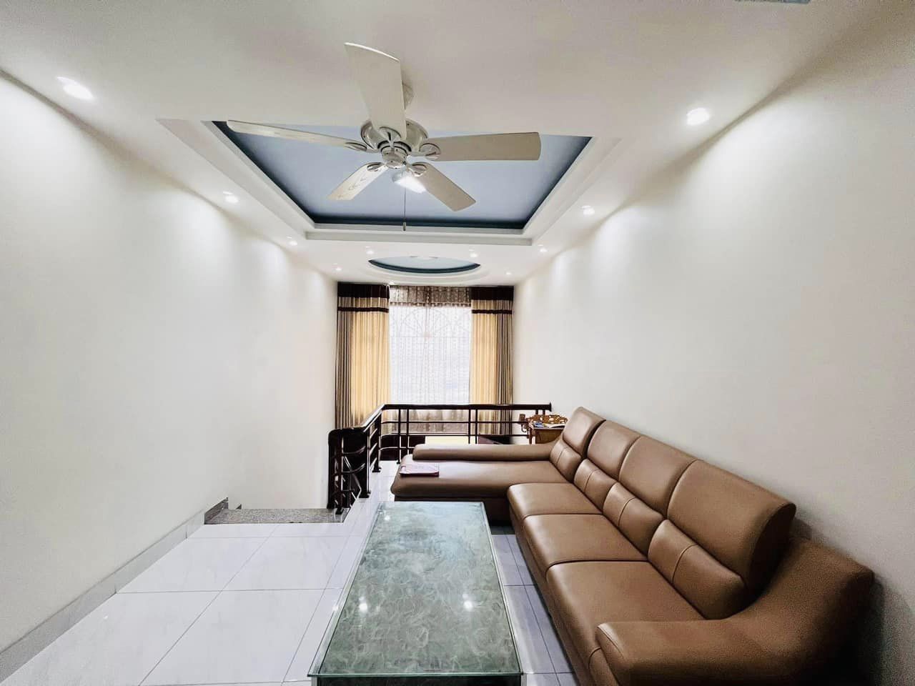 $$ HIẾM- Bán nhà TRẦN ĐẠI NGHĨA-Ô TÔ VÔ NHÀ-ĐƯỜNG RỘNG-KHU DÂN TRÍ CAO- NHÀ TO VÀ ĐẸP Ở NGAY!