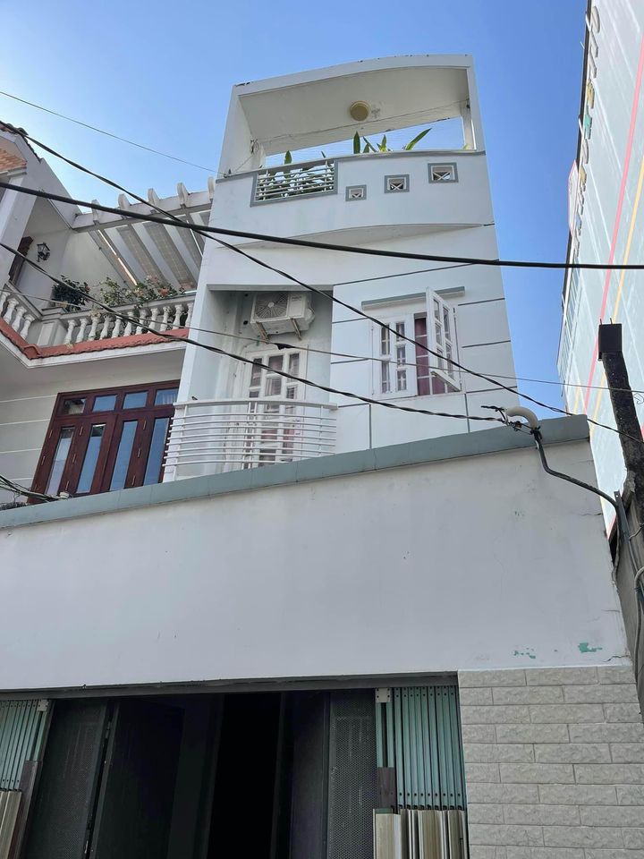 Bán Nhà 3 Tầng Kề MT Nguyễn Thị Thập Chỉ 50m - Oto Đỗ Cửa - Giá 7,xx Tỷ - Quận 7