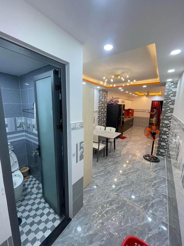 Nhà 4 Tầng Mặt Tiền Kinh Doanh Bùi Văn Ba - Kề Khu Chế Xuất - Giá 9,xx Tỷ - Quận 7