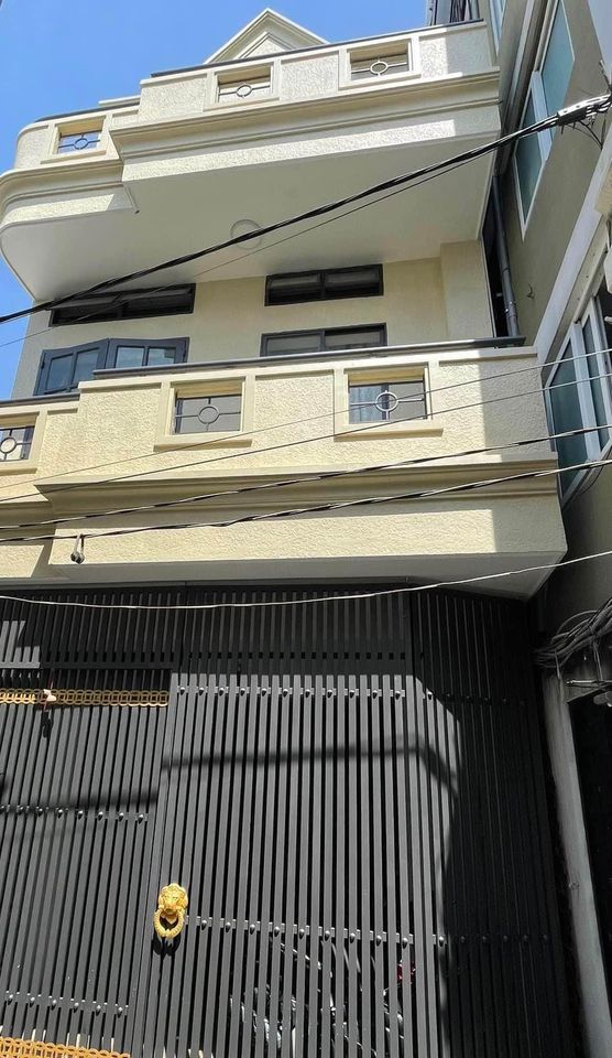 Bán Nhà Nở Hậu Có Phòng Cho Thuê 3 Tầng Không Lộ Giới - KCX Tân Thuận - Giá 7,3 Tỷ Quận 7