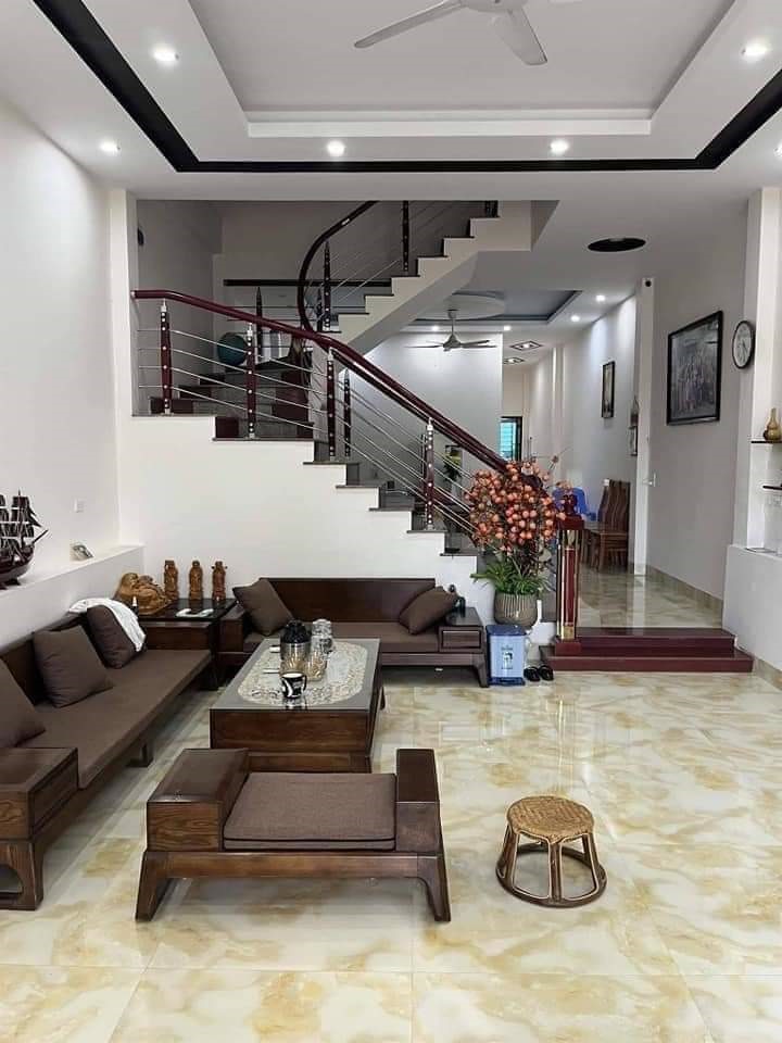 Bán nhà Quan Nhân, Thanh Xuân 39mx5T nội thất đẹp, thoáng trước sau, 3.9 tỷ