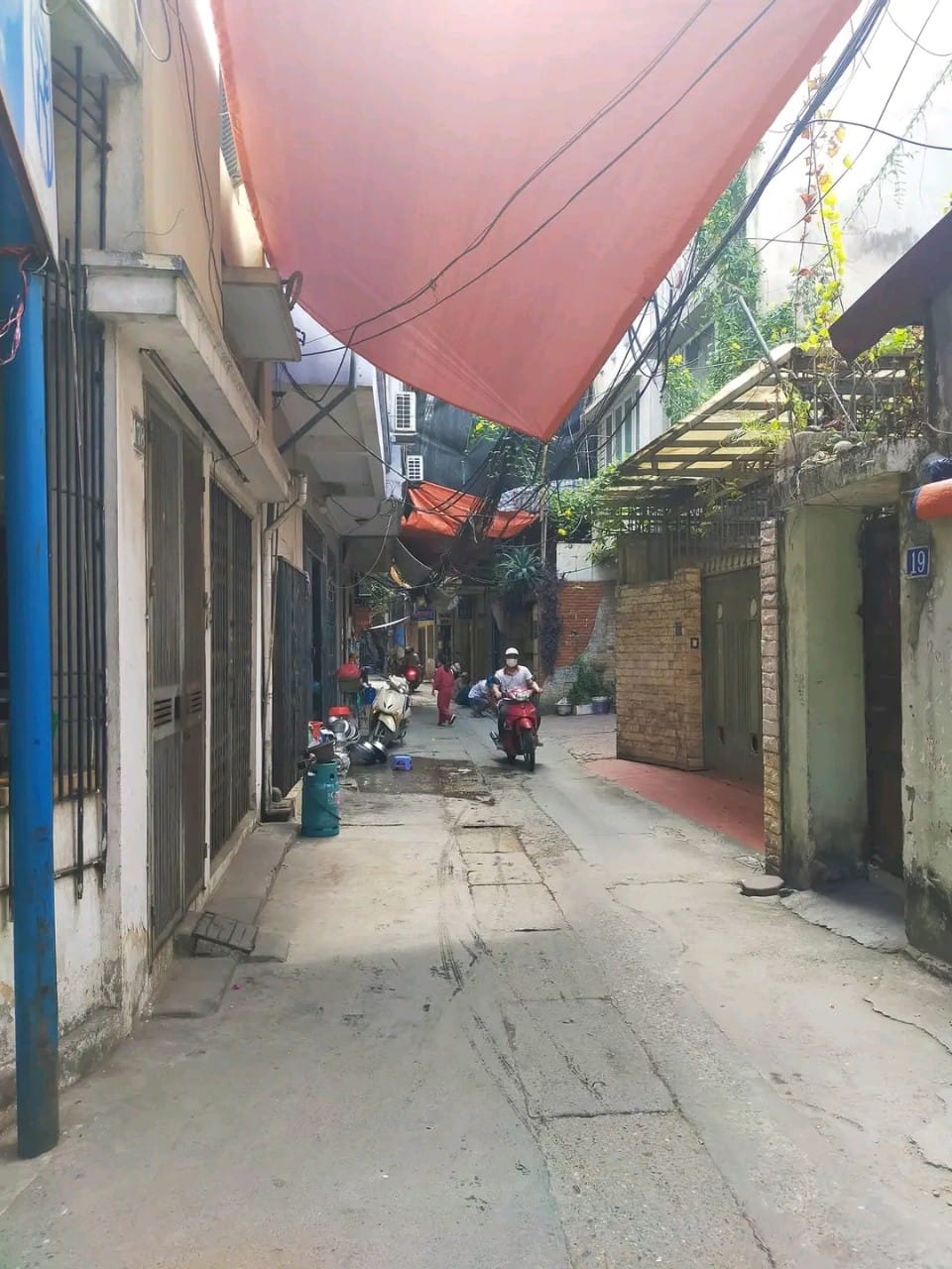 Chỉ 3,2 tỷ có nhà Phố Trung Tâm Nguyễn Trãi – TX 30m x 3 tầng