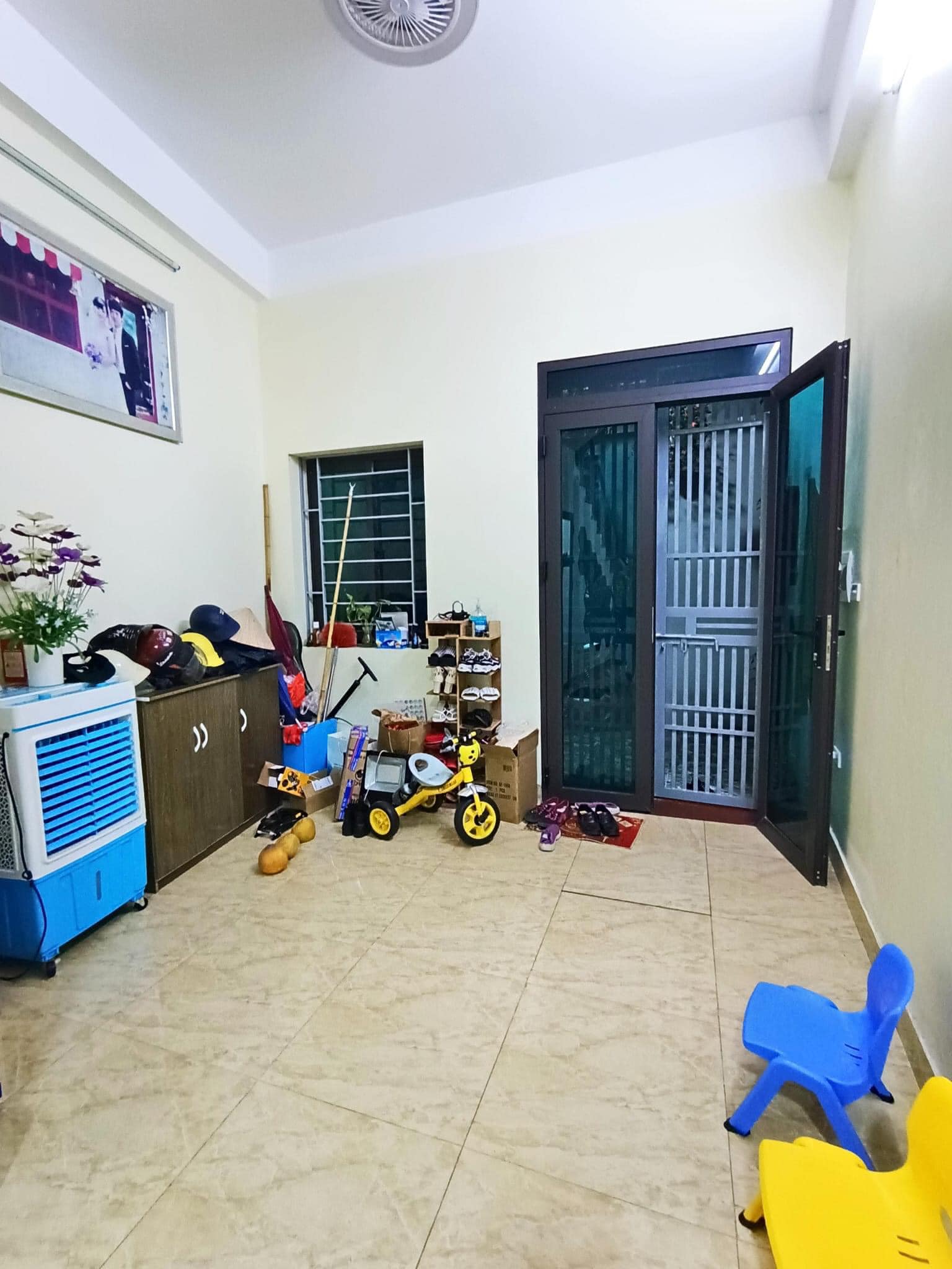 Bán nhà ngõ 50 Võng thị quận Tây hồ, 45 m2 giá 4.25 tỷ