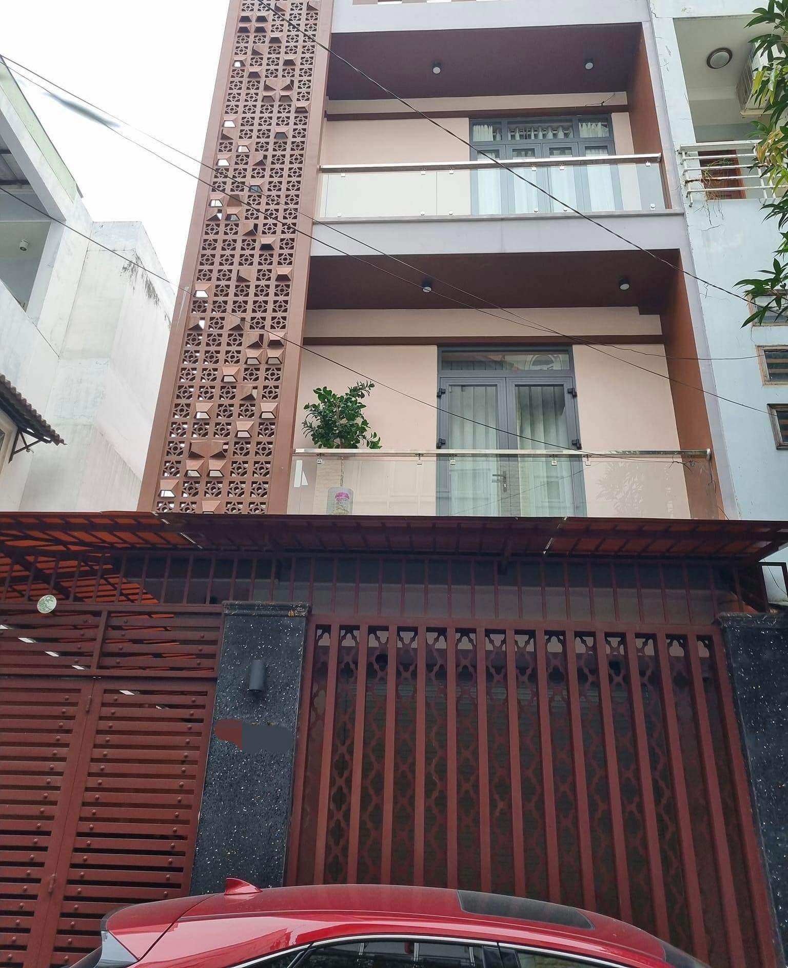 Nhà đẹp trung tâm Tân Phú-hẻm 6m khu VIP toàn nhà villa -có gara ngủ ngon- Dân trí cao an ninh- 120m- nhỉnh 11 tỷ