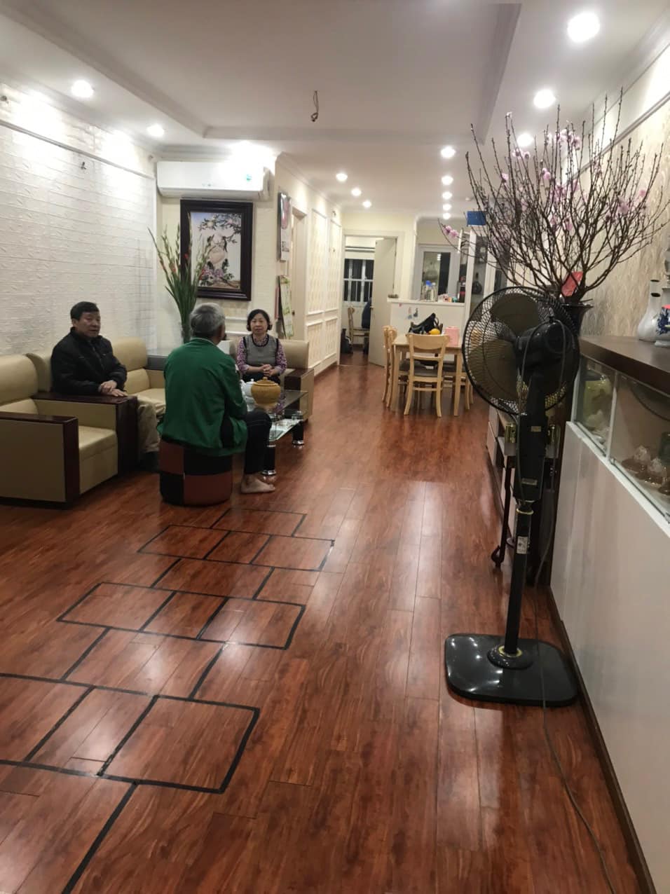 căn hộ Thăng Long Yên Hoà , 99,5m2, 3PN , 3 tỷ