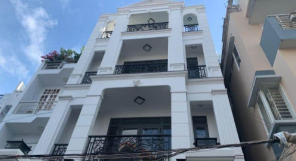 Bán Gấp Nhà 4 Tầng Kiến Trúc Biệt Thự - Ngang 6m 120m2 - Giá 16,xx Tỷ - Trung Tâm Quận 7 - Huỳnh Tấn Phát