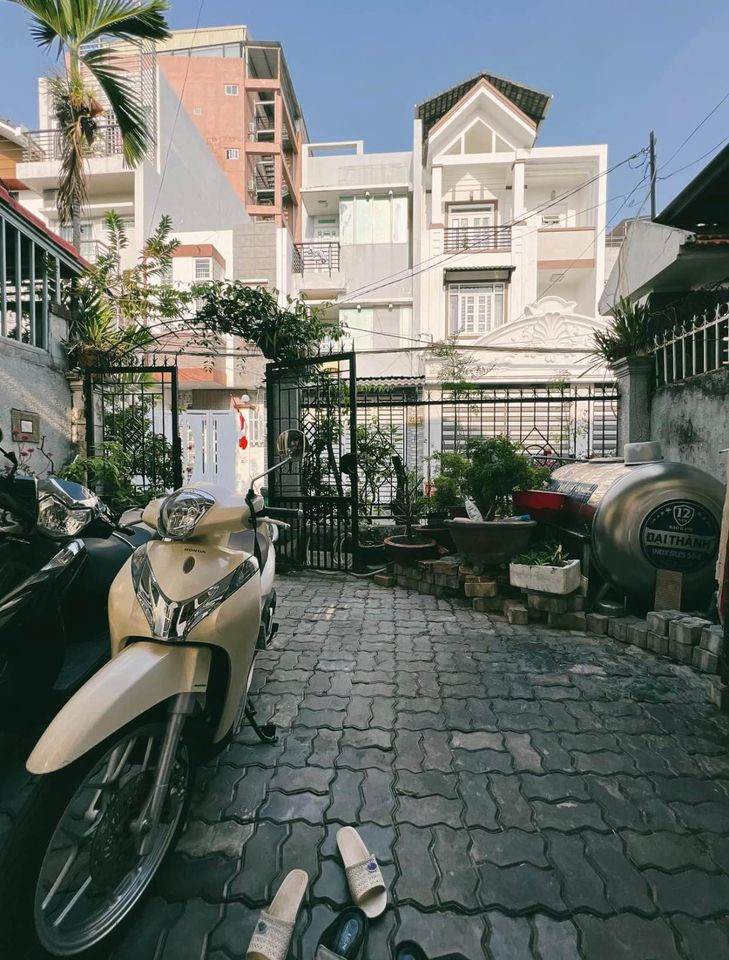 Nhà Mặt Tiền Đường Số - Lý Phục Man - 6 x 18m - Quận 7 - Giá 10,95 Tỷ