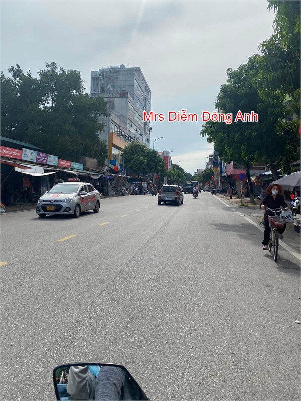 Nhỉnh 5 tỷ, Mrs Diễm cần bán 52m đất trung tâm, mặt phố kinh doanh Việt Hùng, Đông Anh