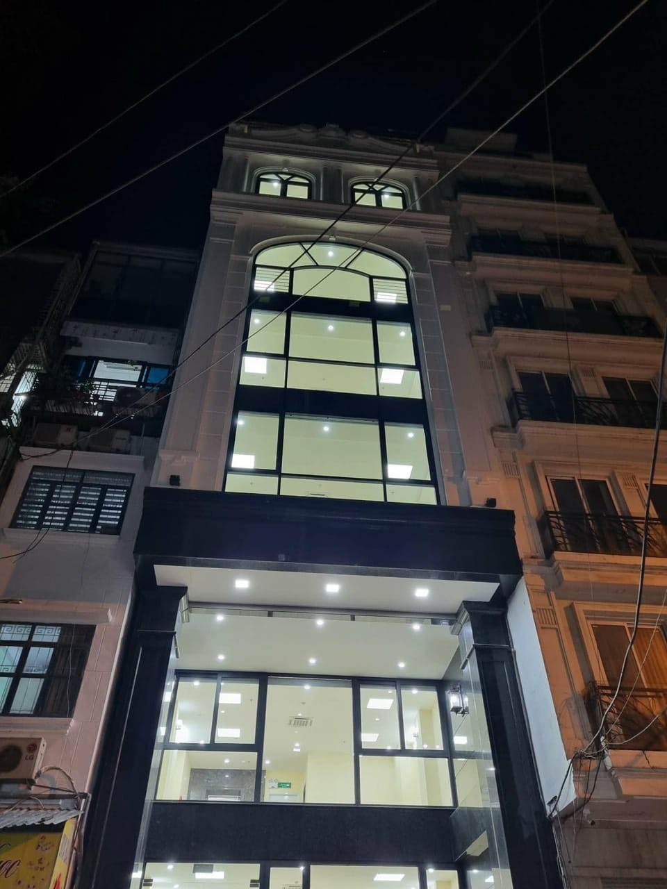 Cực Phẩm Thái Hà Siêu víp Siêu Hiếm 168m X 5 tầng Đồ Sộ chỉ gần 40 tỷ thương lượng