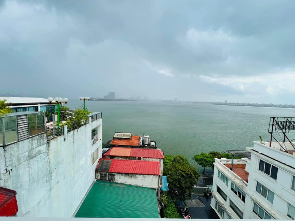 Mặt phố Thụy Khuê, Tây Hồ, 8 tầng thang máy, vỉa hè, KD đỉnh, DT 70m2, MT 5m, 30 tỷ