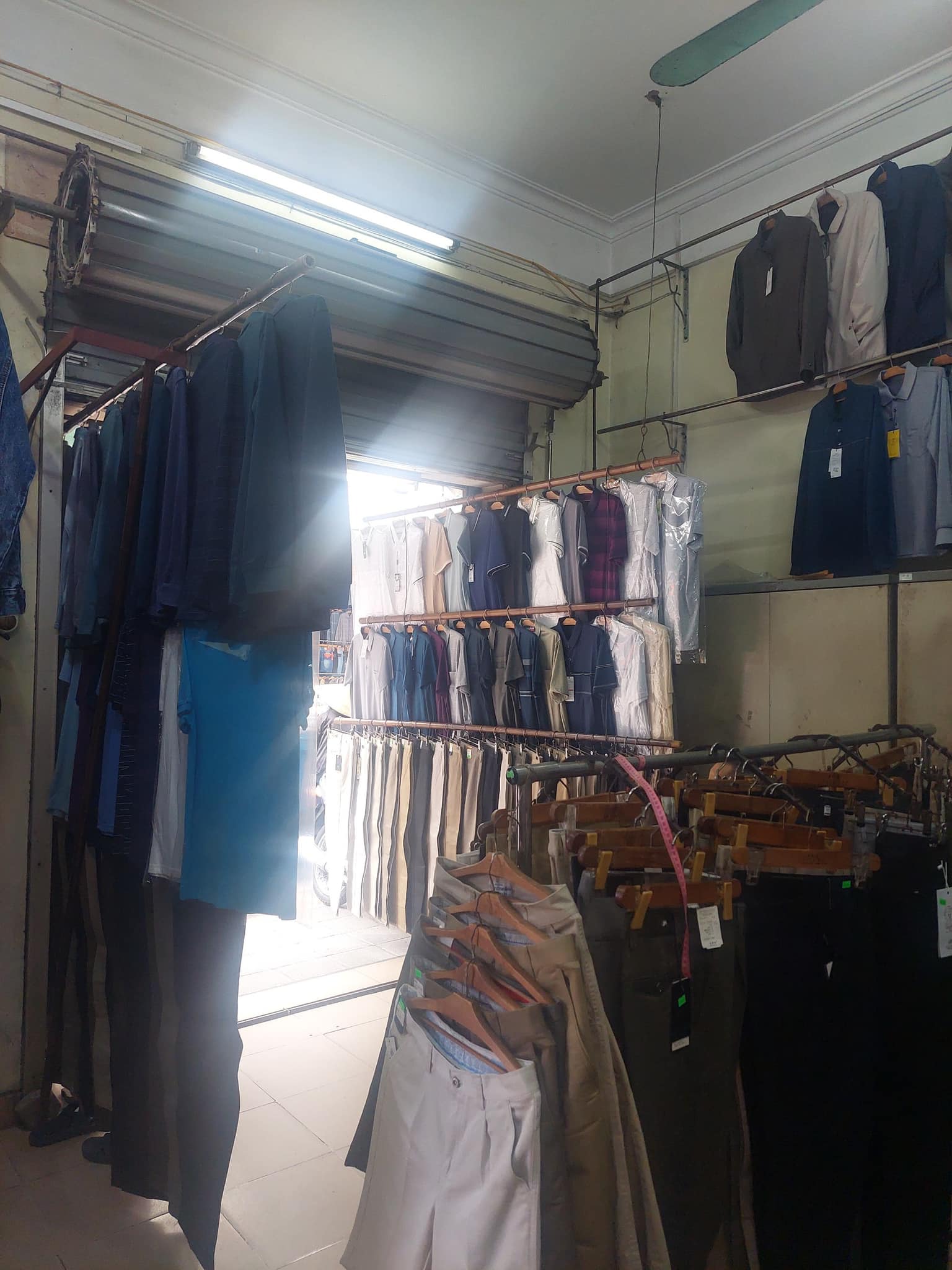 Bán nhà mặt phố Khương Trung, Ngã Tư sở, 36m2, 4 tầng, ô tô tránh, kinh doanh siêu đỉnh chỉ 3.7 tỷ