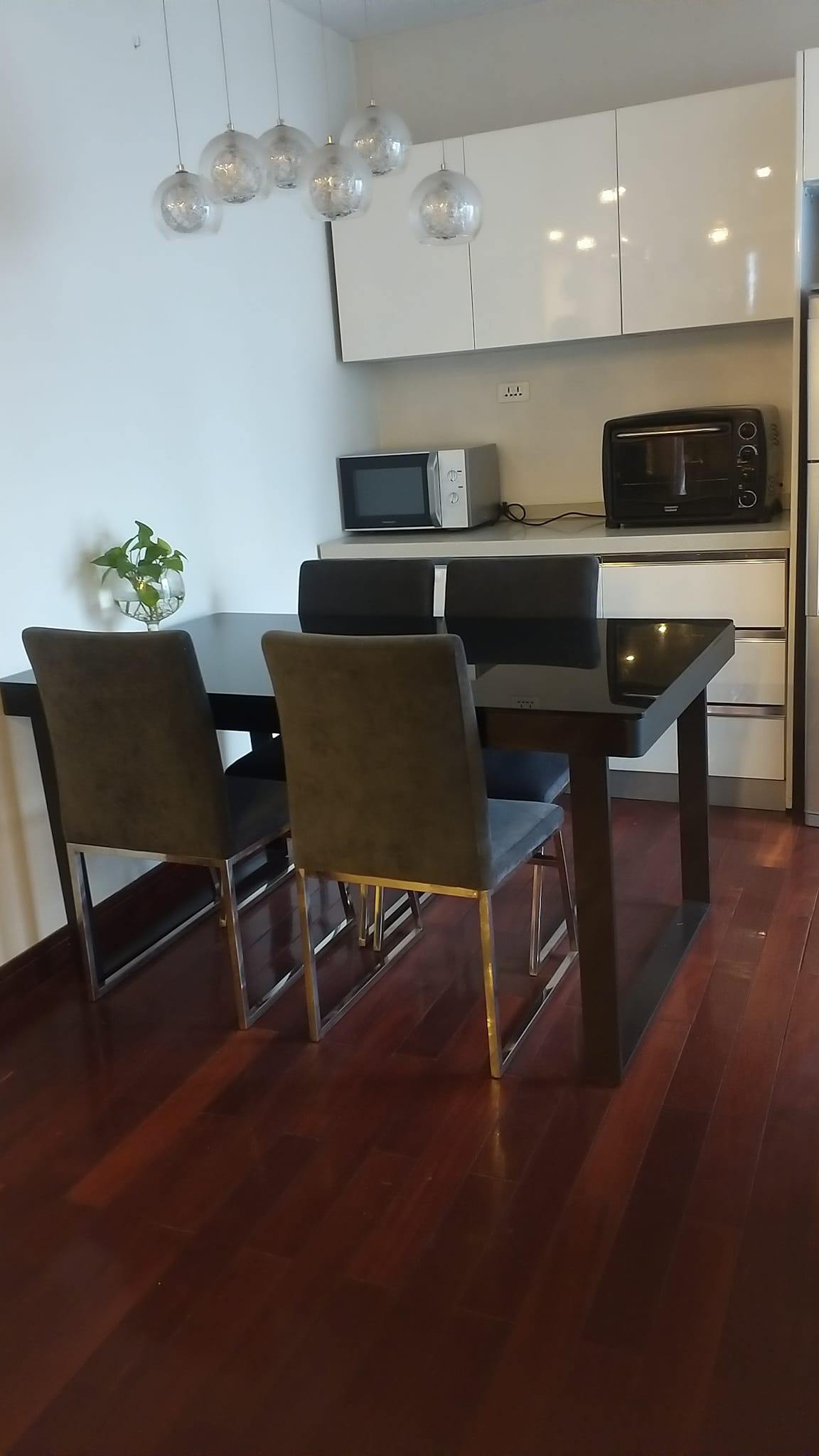 Bán nhà mặt phố Tô Ngọc Vân, TH, vị trí đắc địa, tòa apartment 152m x 9T, mtien 13, 110 tỷ