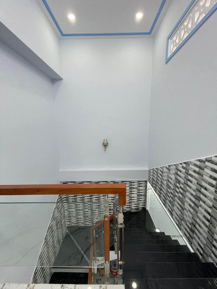 Nhà 3 Tầng Ngang 6m Khu Him Lam TT Quận 7 Giá 7,19 Tỷ - Thông Hoàng Trọng Mậu