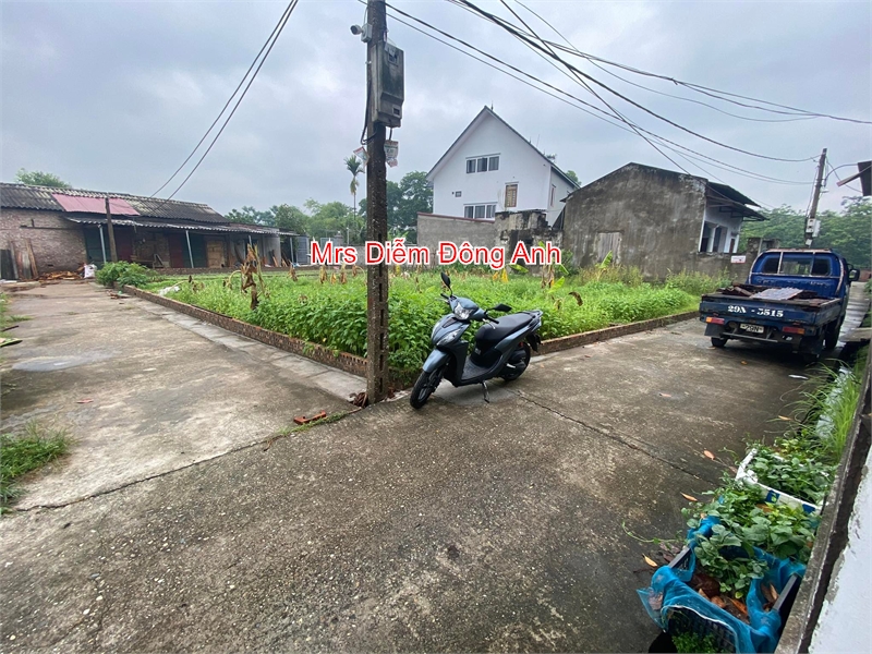 Nhỉnh 20 triệu, Mrs Diễm cần bán 2 lô đất đẹp ngay Hà Lâm, Thụy Lâm, Đông Anh.
