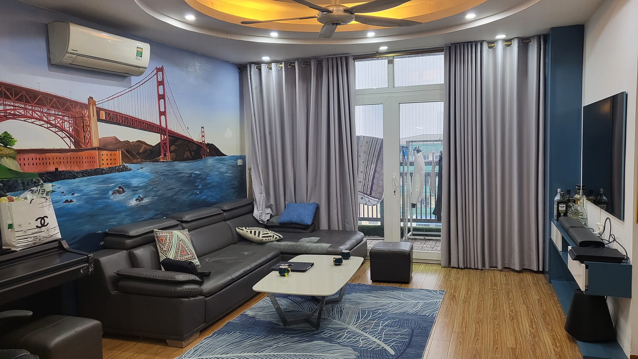 Mặt ngõ – 30m ra mặt phố - Ngõ rộng thông - Nhà mới đẹp – Hào Nam – Đống Đa