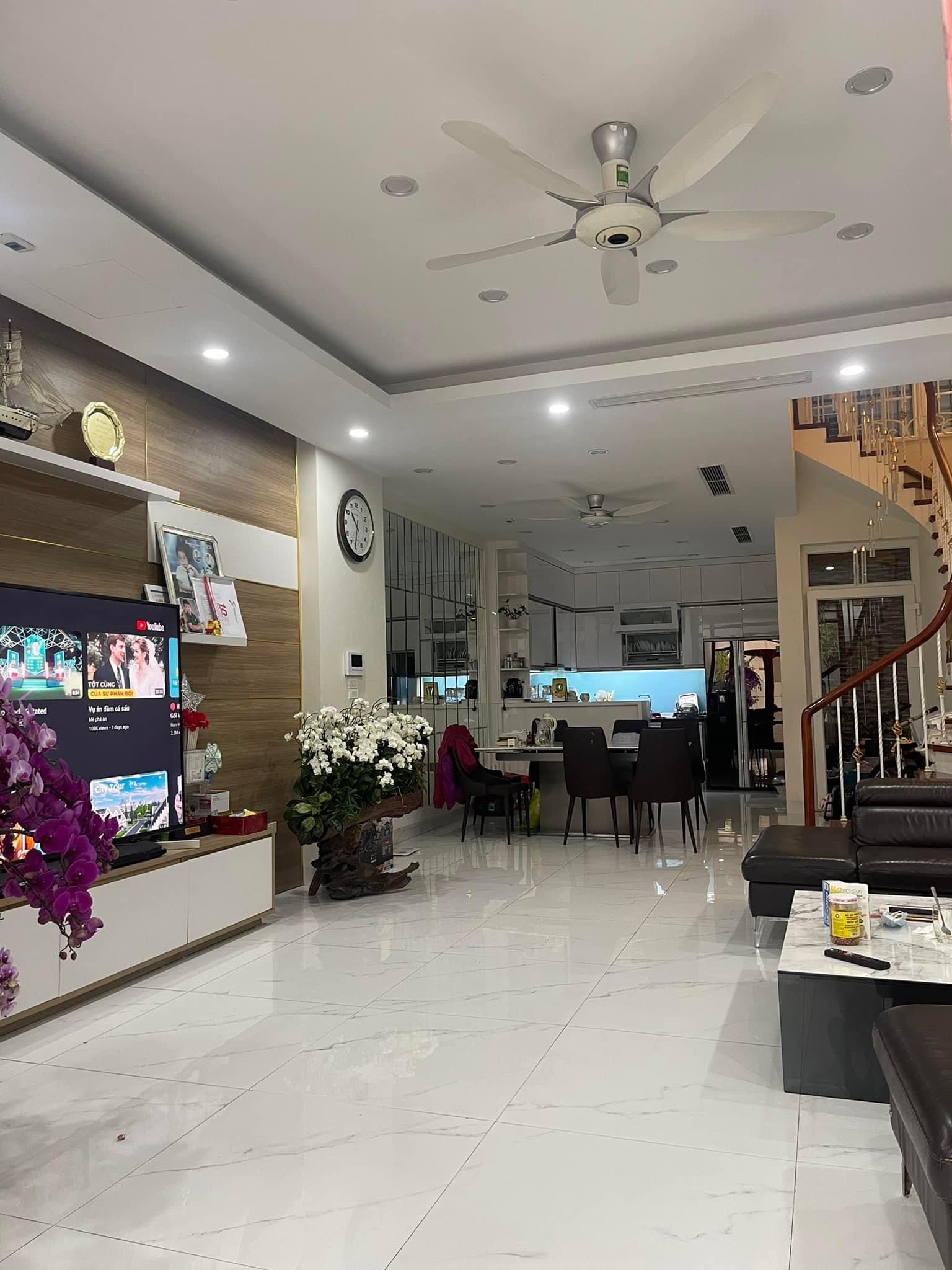 Bán Nhà Rẻ Nhất Khu Liền Kề 90 Nguyễn Tuân Thanh Xuân. 72m, 5T, MT 5.5m, Full Nội Thất