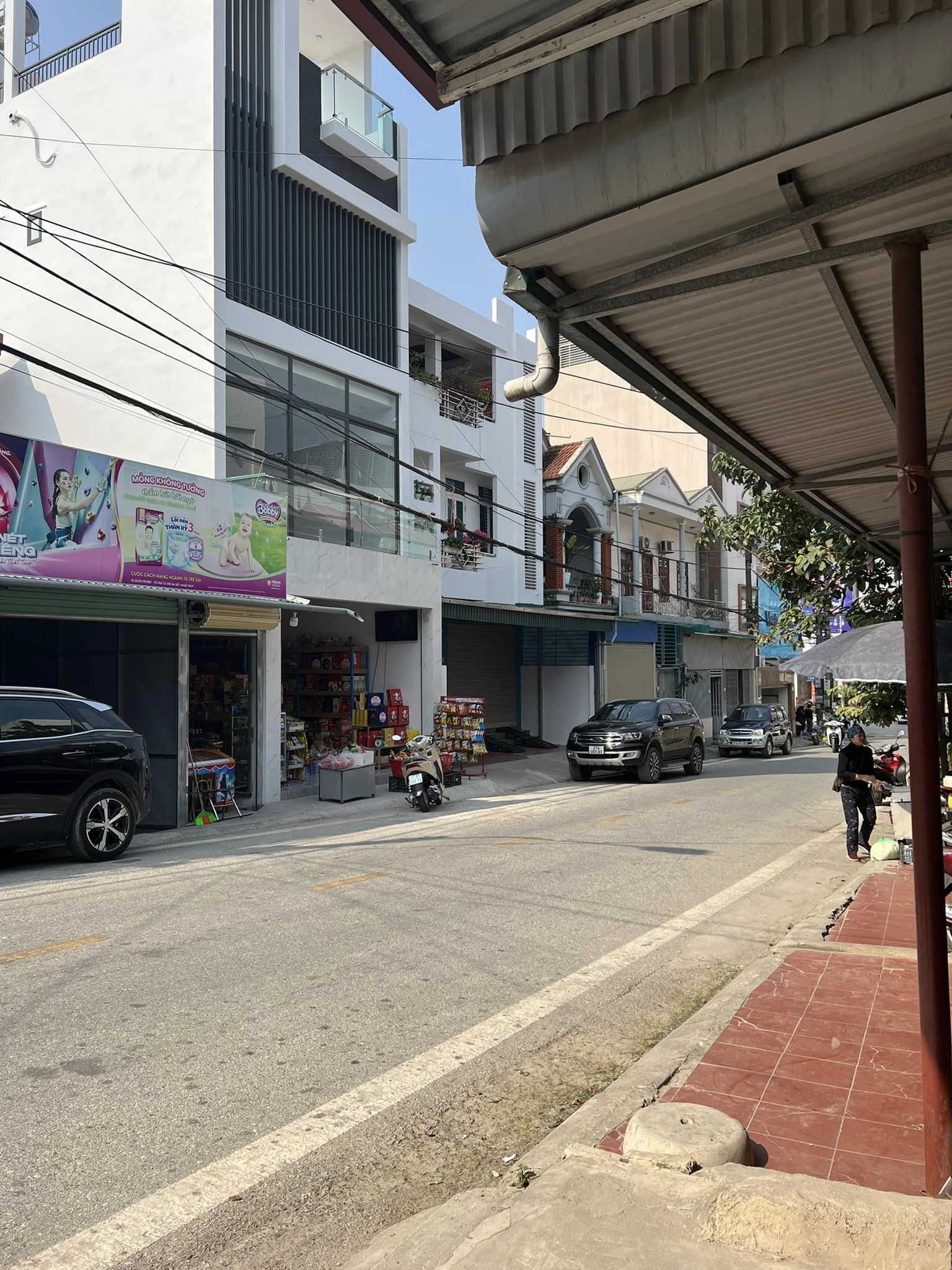 Bán nhà mặt đường Sùng Phái Sinh, phường Tân Thanh