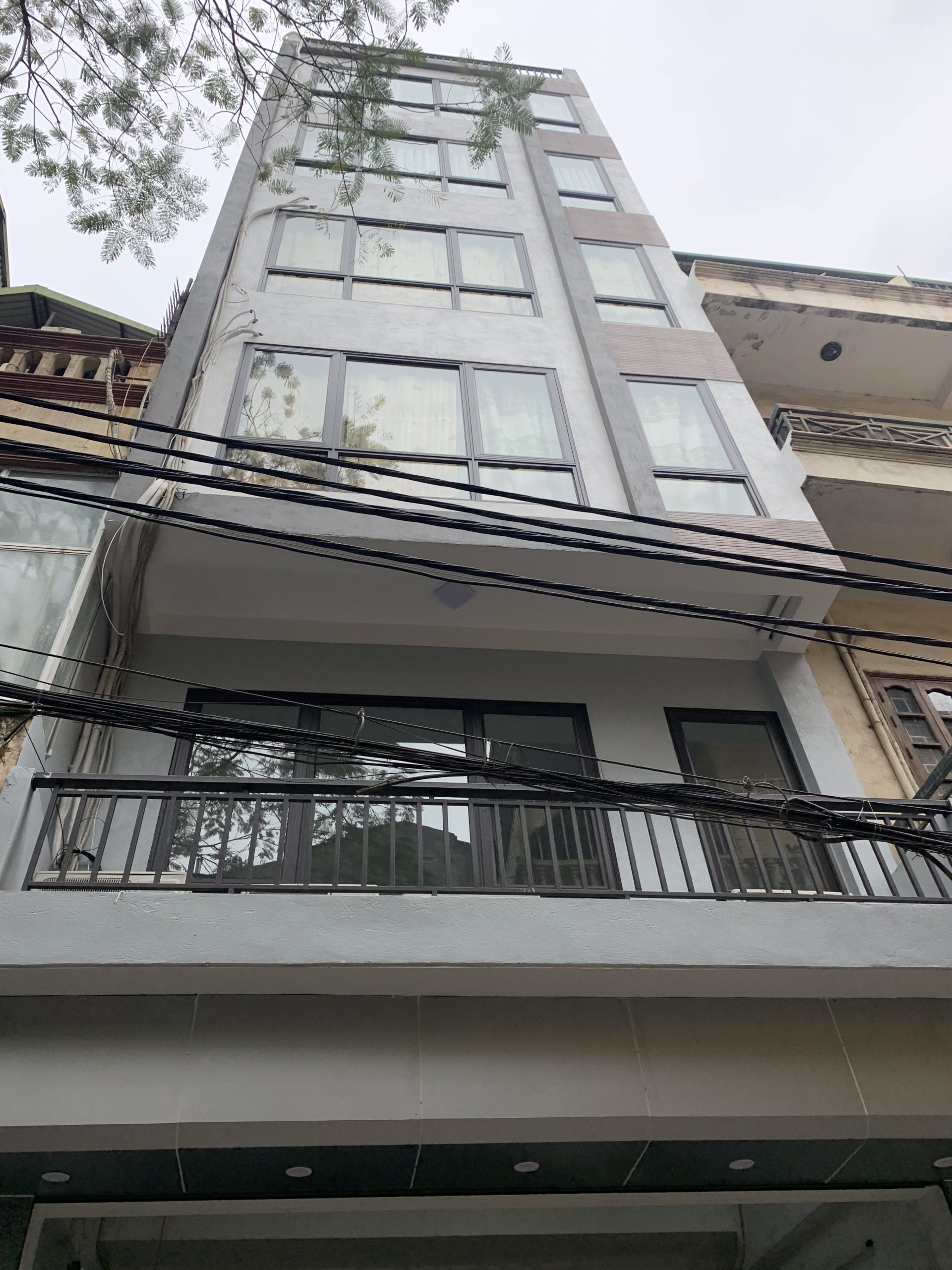 Bán Nhà Riêng Mặt Phố Trung Kính Kinh Doanh Vỉa Hè 65m2 x 5tầng Chỉ 17tỷ