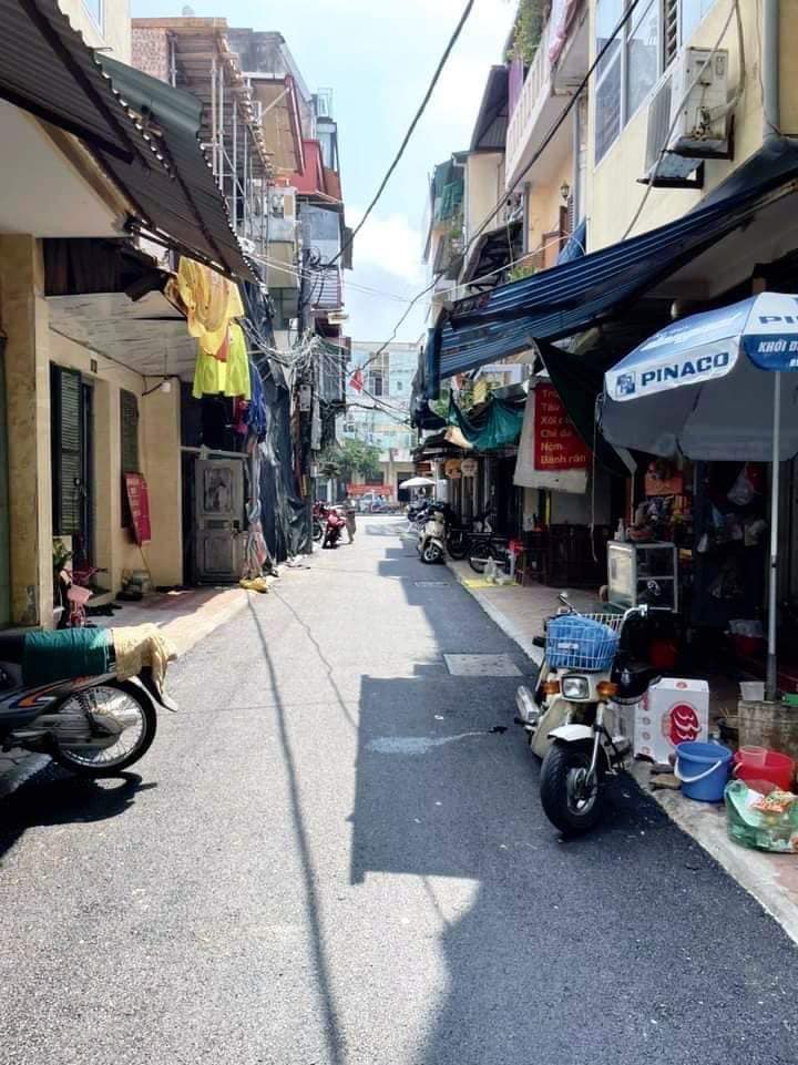 Bán Nhà Tây Sơn Đống Đa, Kinh Doanh Sầm Uất, Oto Tránh Đỗ, 30m Ra Phố, 63m2x4m Giá 10,7 Tỷ