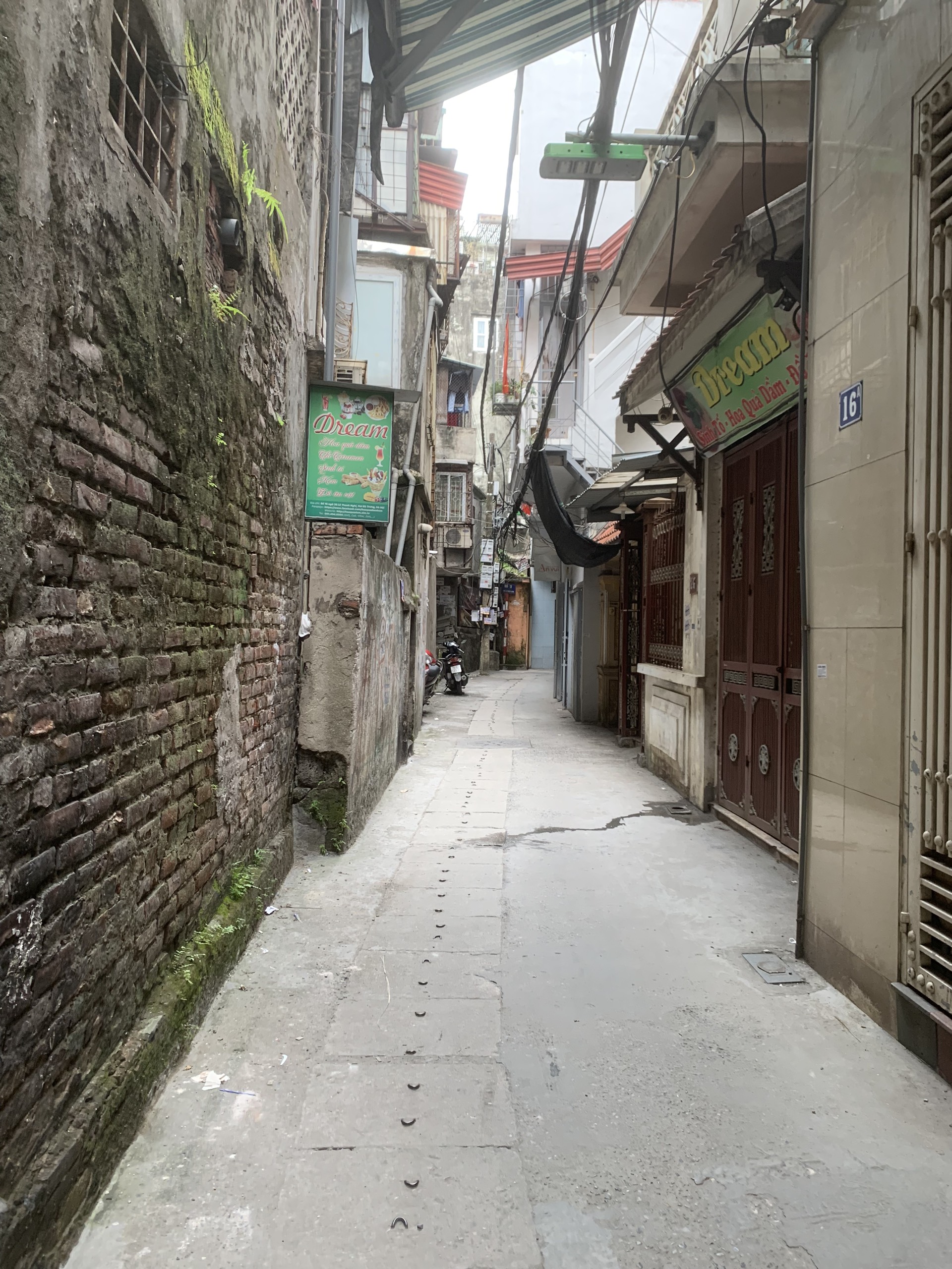 Bán nhà phố Lạc Trung, GẦN PHỐ, 50M2 CHỈ 4.2 TỶ