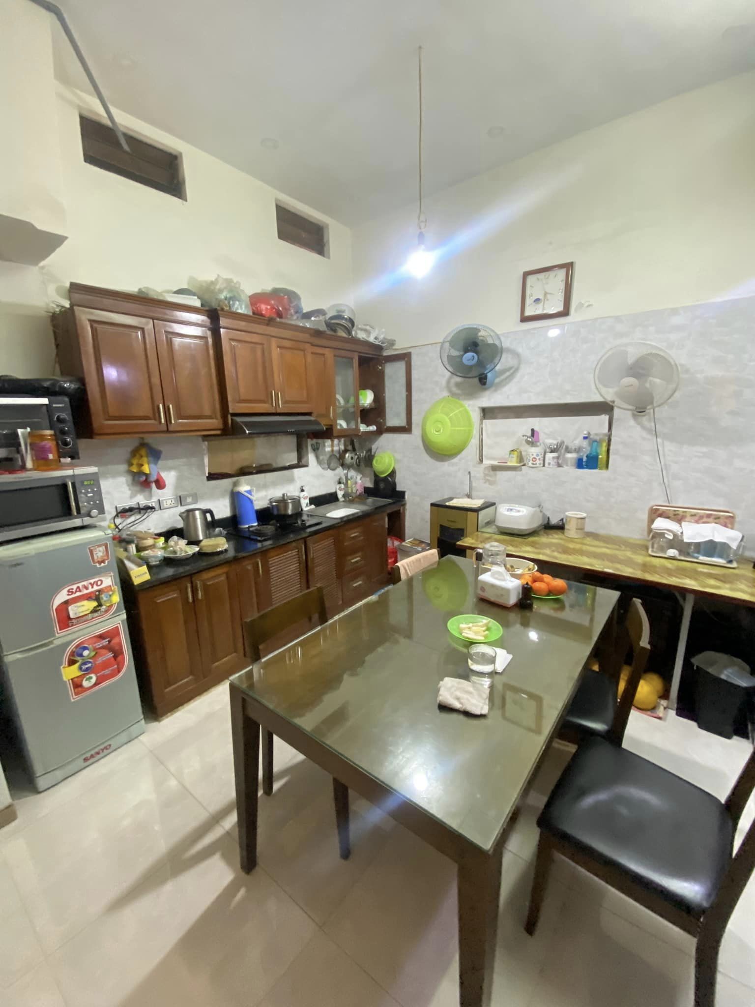 Bán đất tặng nhà phố Lê Thanh Nghị 95m 4 tầng chỉ 9 tỷ