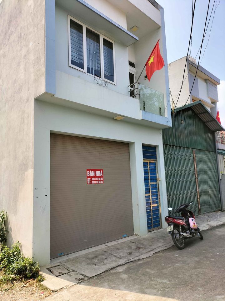 90m2