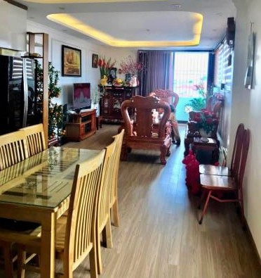 Bán nhà ngõ 30 Trần Tử Bình, Cầu Giấy 109m thang máy, xe tránh nhau, phân lô dân trí cao