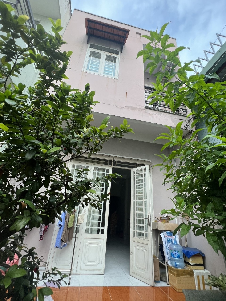 1. 52.34 Nguyễn Thị Thập