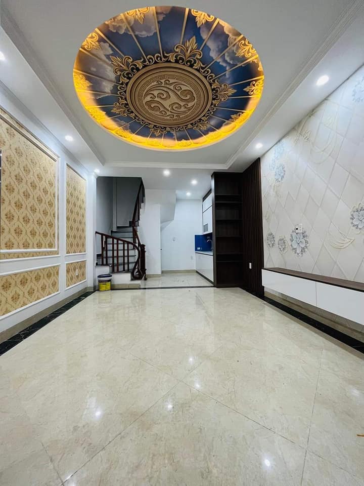 Bán nhà phố Tây Sơn 75m2, MT 4m giá chỉ 5,3 tỷ