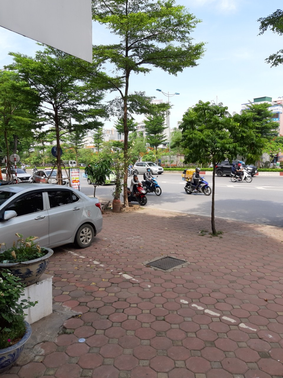 Bán Nhà Mặt Phố Thanh Nhàn Bạch Mai102m 3T MT5,5m 38 tỷ