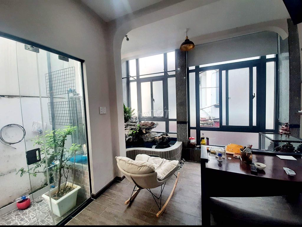 Bán Nhà Sát Mặt Tiền Hoàng Văn Thụ, P2, Khu Vip Sân Bay Tân Bình, 60m2, Ngang Đẹp 4m, Nhỉnh 6 Tỷ.