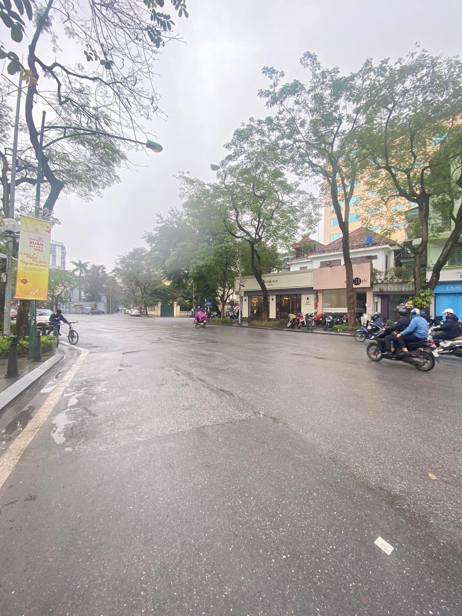 Bán đất mặt phố Lý Thường Kiệt quận Hoàn Kiếm -Vị Trí Đắc Địa-100M-Mặt Tiền 5M-Xây Building-Giá Hơn 80 Tỷ