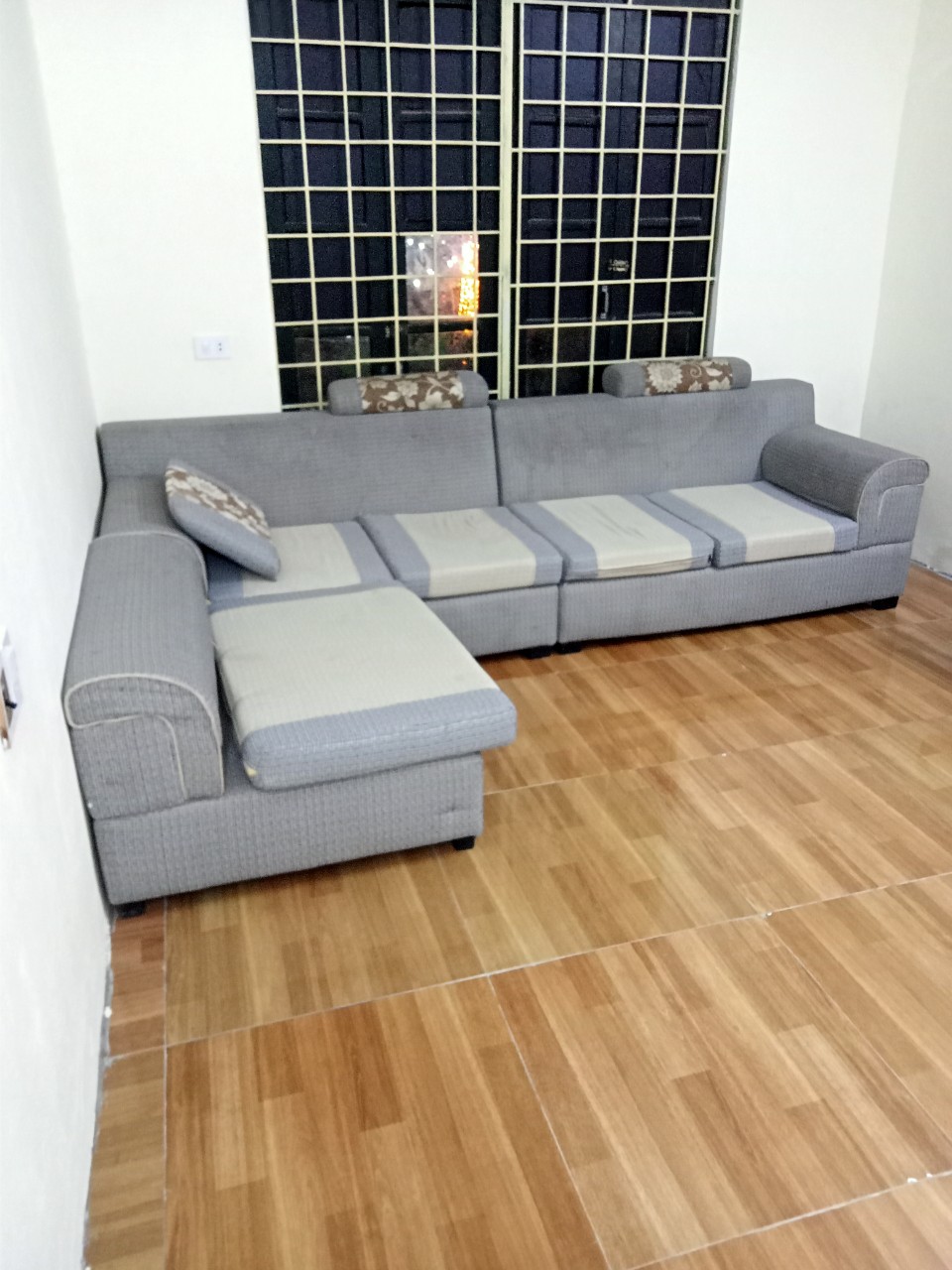 Chính chủ cần cho thuê nhà 2 tầng tại số 85 Thành Phố Giao Lưu, Bắc Từ Liêm, Hà Nội.