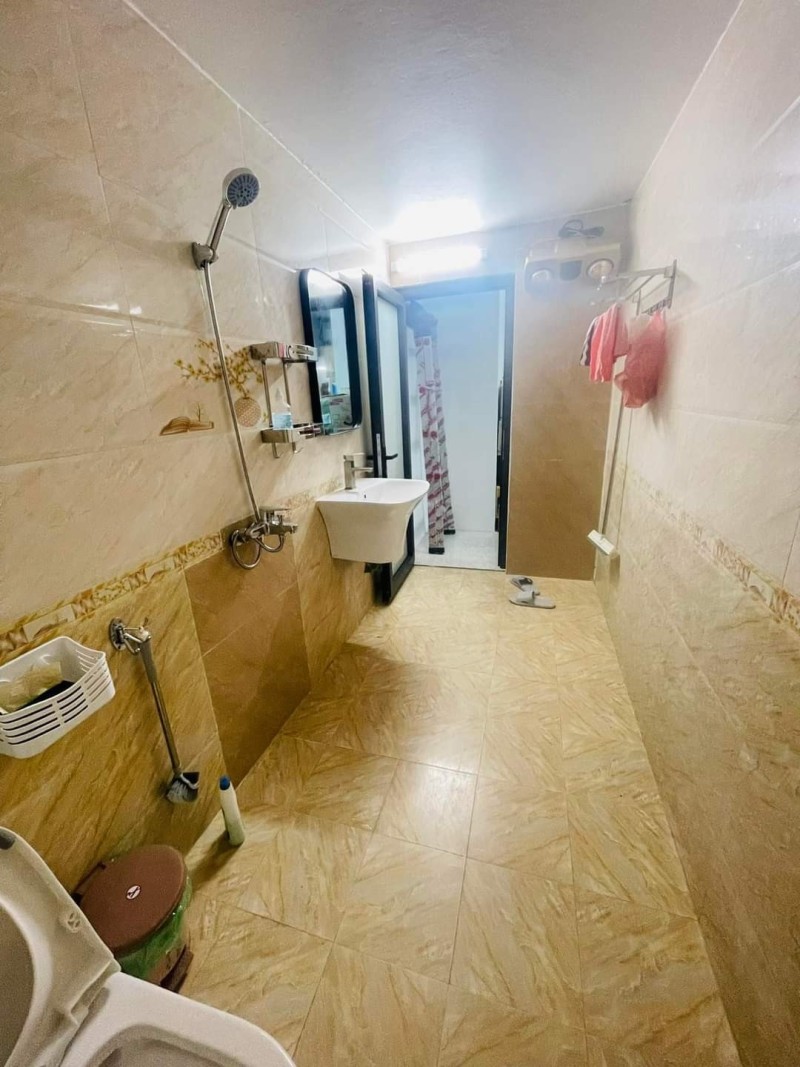 Bán nhà Dương Văn Bé Hai Bà Trưng 40m2 x 2 tầng, MT 3.3m giá 5.2 tỷ