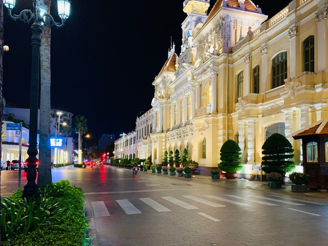 SIÊU PHẨM VỊ TRÍ ĐỘC NHẤT VÔ NHỊ BÁN NHÀ GÓC 2MT LÊ THÁNH TÔN - PASTEUR PHƯỜNG BẾN NGHÉ Q1