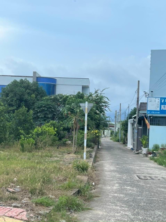 8x20m có 93m2 TC TT. Long Điền, Long Điền, đường bê tông 3m, giá 2 tỷ 1