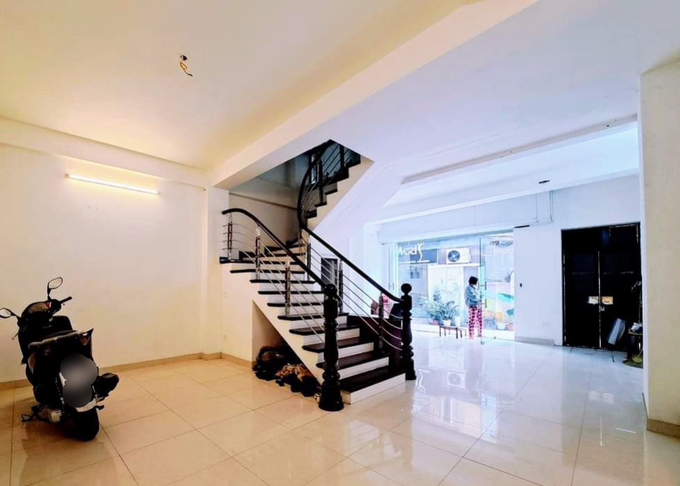 Bán nhà ngõ 3 Dương Khuê,thang máy,vỉa hè,ôtô tránh,kinh doanh,cho thuê VP 60m2x8T 15.2 tỷ