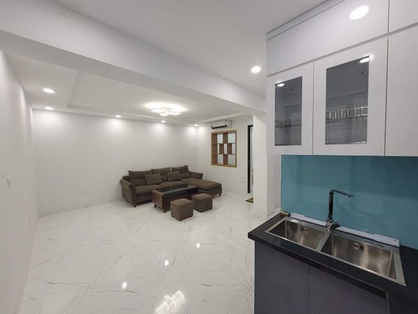 BÁN NHÀ ĐƯỜNG HOÀNG THẾ THIỆN 42M2 - 3 TẦNG - MẶT TIỀN 2,8M - GIÁ 1.92 tỷ