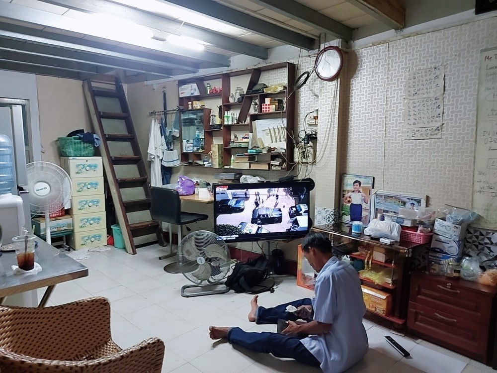 Nhà giá rẻ hẻm ô tô Lò Siêu, Quận 11, 60m2, chỉ 6 tỷ nhỉnh